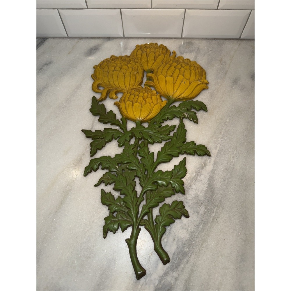Vintage Chrysanthemum Wall Art Metal Syroco Dart‎ Burwood Large Yellow Flower